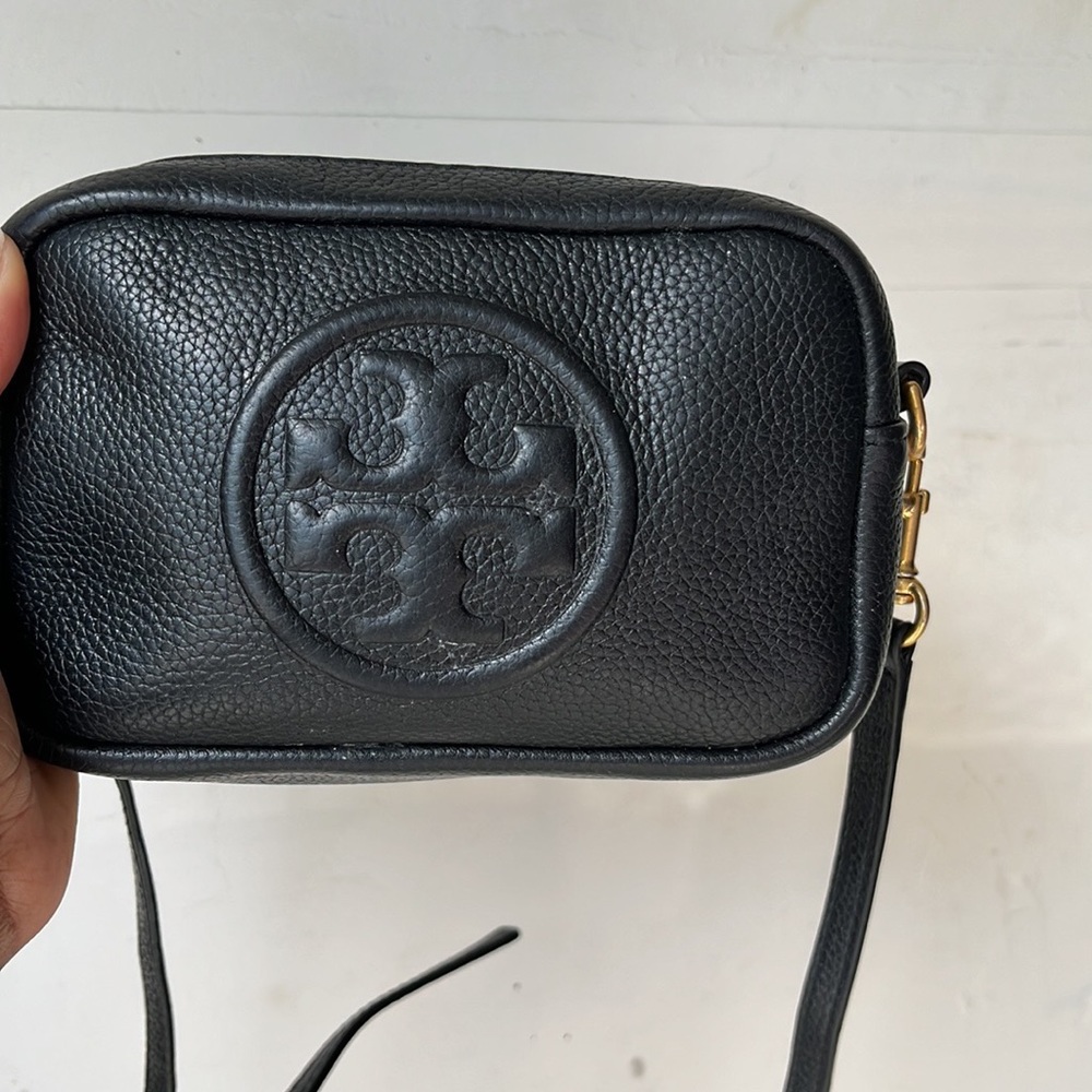 Black small Tory Burch Cross Body